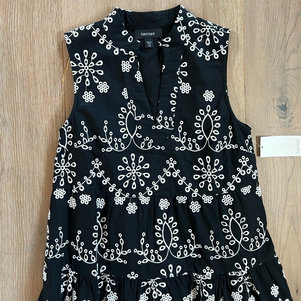 Karen Kane Eyelet Embroidered Sleeveless Tiered Cotton Dress Black and White XS - Picture 13 of 16